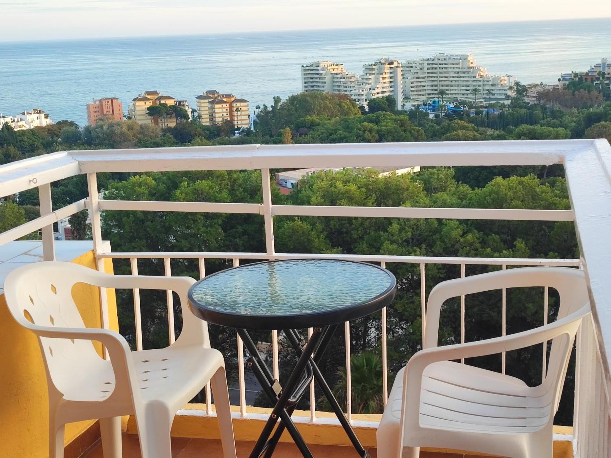 Hercules Paradise 531 Apartamento Con Vistas Al Mar Mediterraneo En Benalmadena A Pasos Del Centro Y Su Vibrante Zona Comercial Disfruta De Una Experiencia Unica En La Costa Del Sol Malaga Andalucia Well-Connected To The Airport Exterior photo